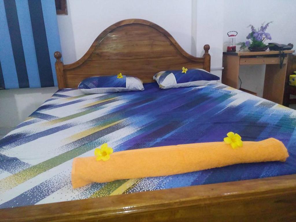 Smart Holiday Inn Galle Zimmer foto